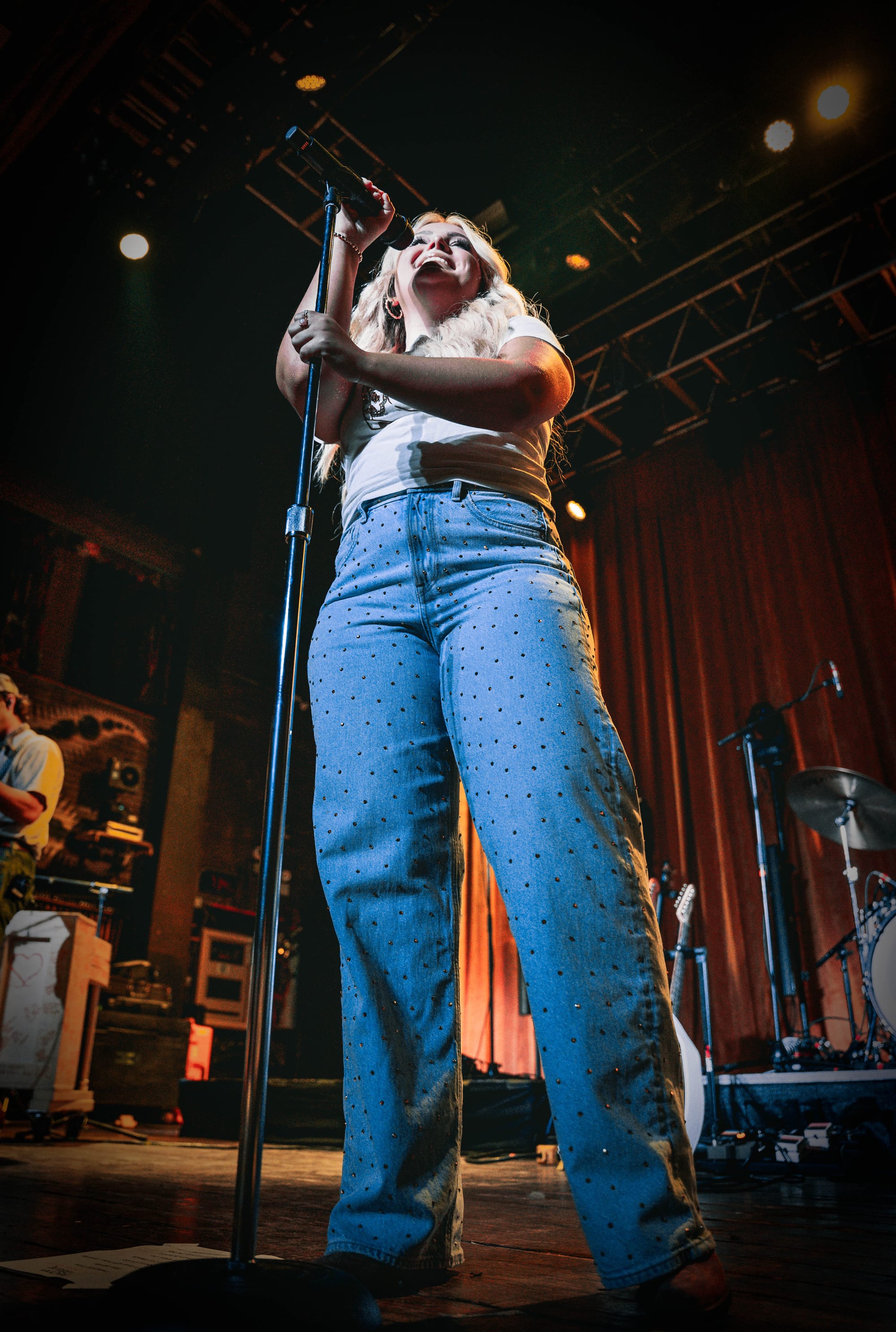 Jake Scott Captures the Hearts of Chicago