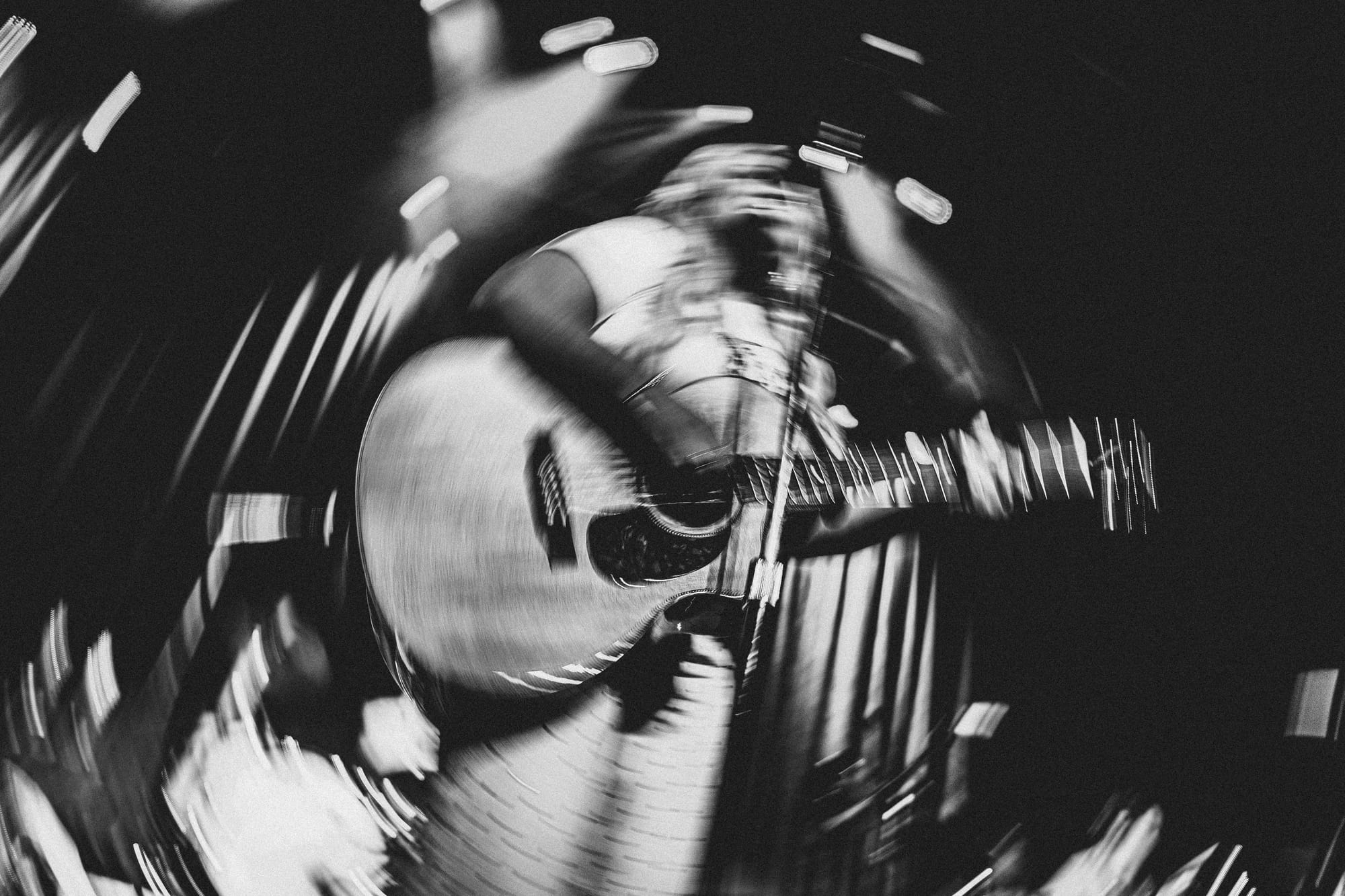 Jake Scott Captures the Hearts of Chicago