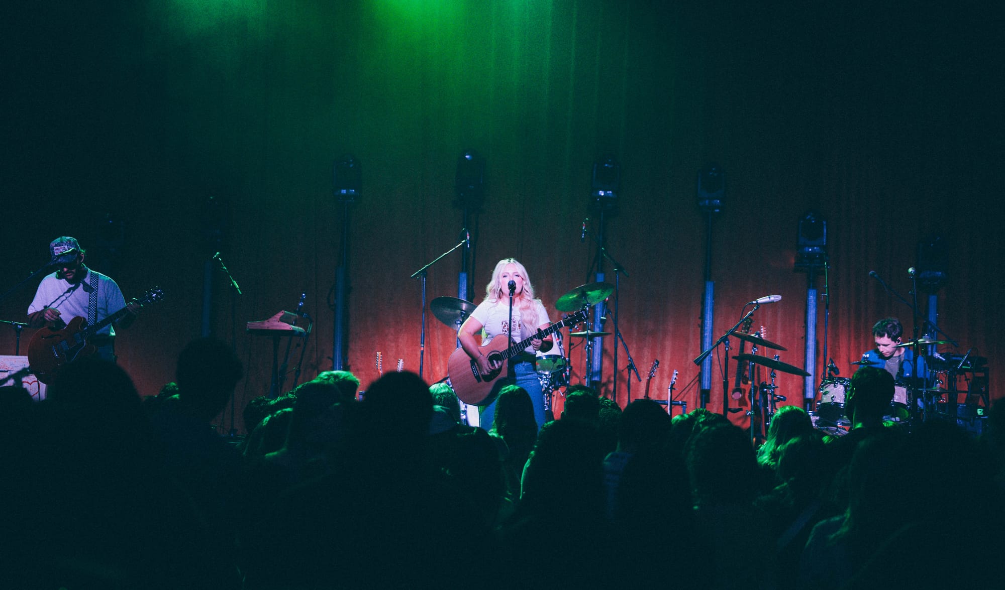 Jake Scott Captures the Hearts of Chicago