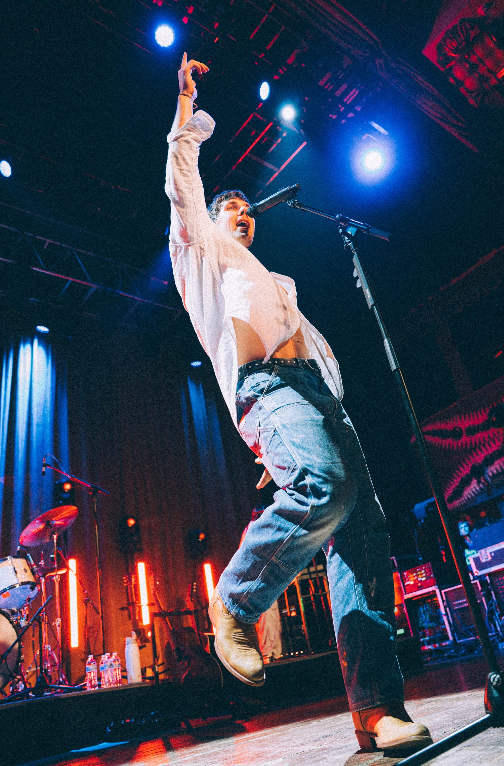 Jake Scott Captures the Hearts of Chicago