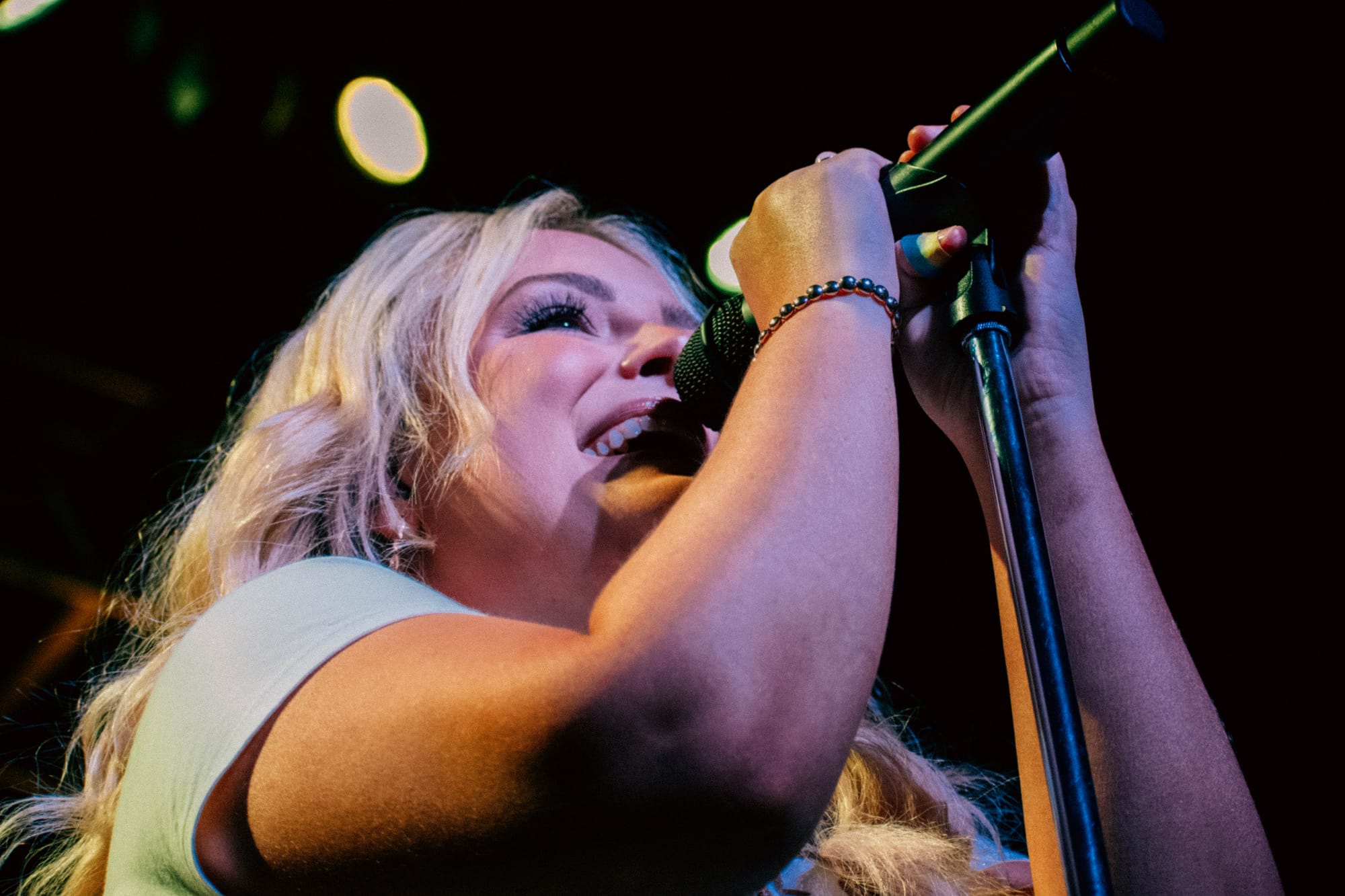 Jake Scott Captures the Hearts of Chicago